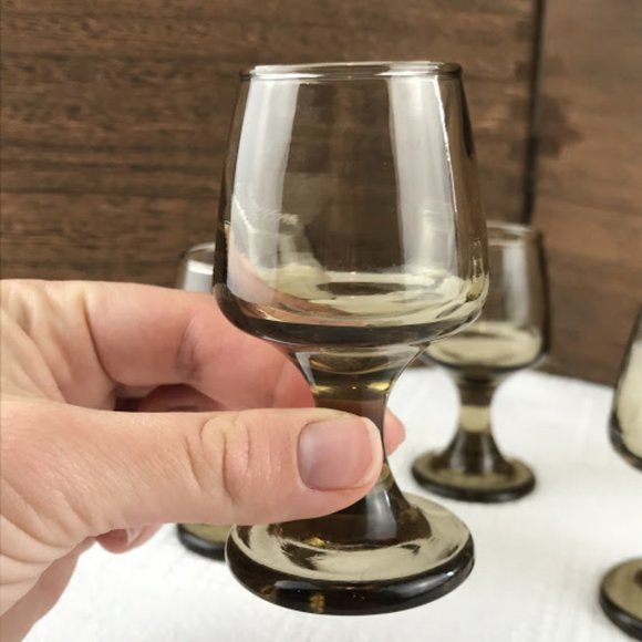 Set Of 4 Vtg Libbey Shot Glasses Tawny Accents in Smoky Brown Vintage Barware - Picture 2 of 6